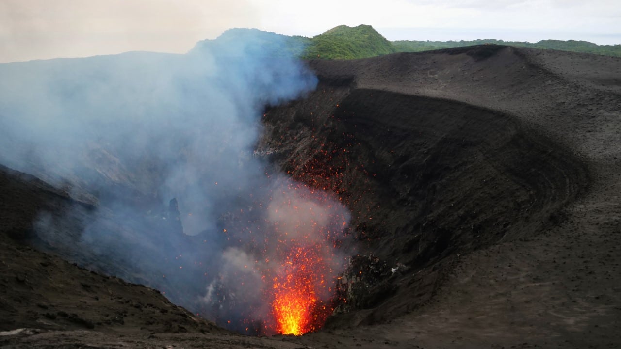 mount yasur