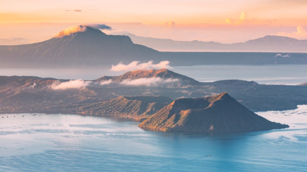 taal volcano