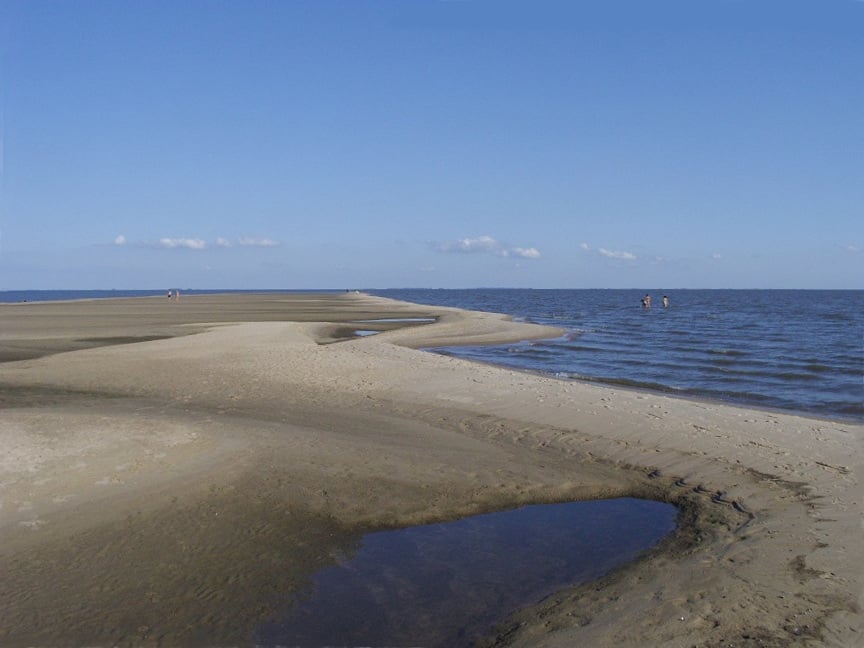 Lago Merín Beach